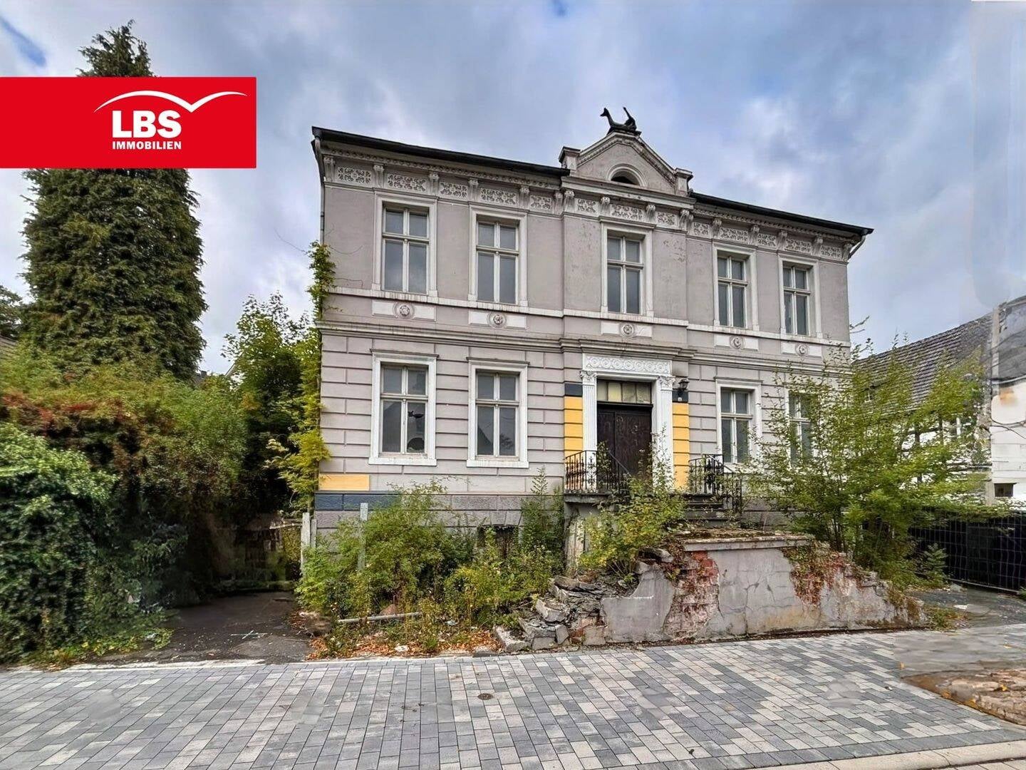 Immobilie in Warstein - Historische Villa in Warstein als Wohn- und/oder Geschäftsgebäude - Bild 0