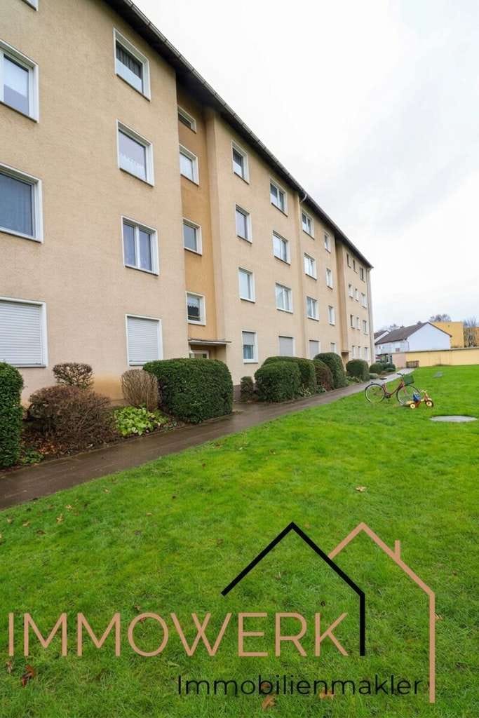 Immobilie in Minden - Erdgeschosswohnung in Minden-Bärenkämpen – Balkon | Garage | modernes Bad - Bild 0