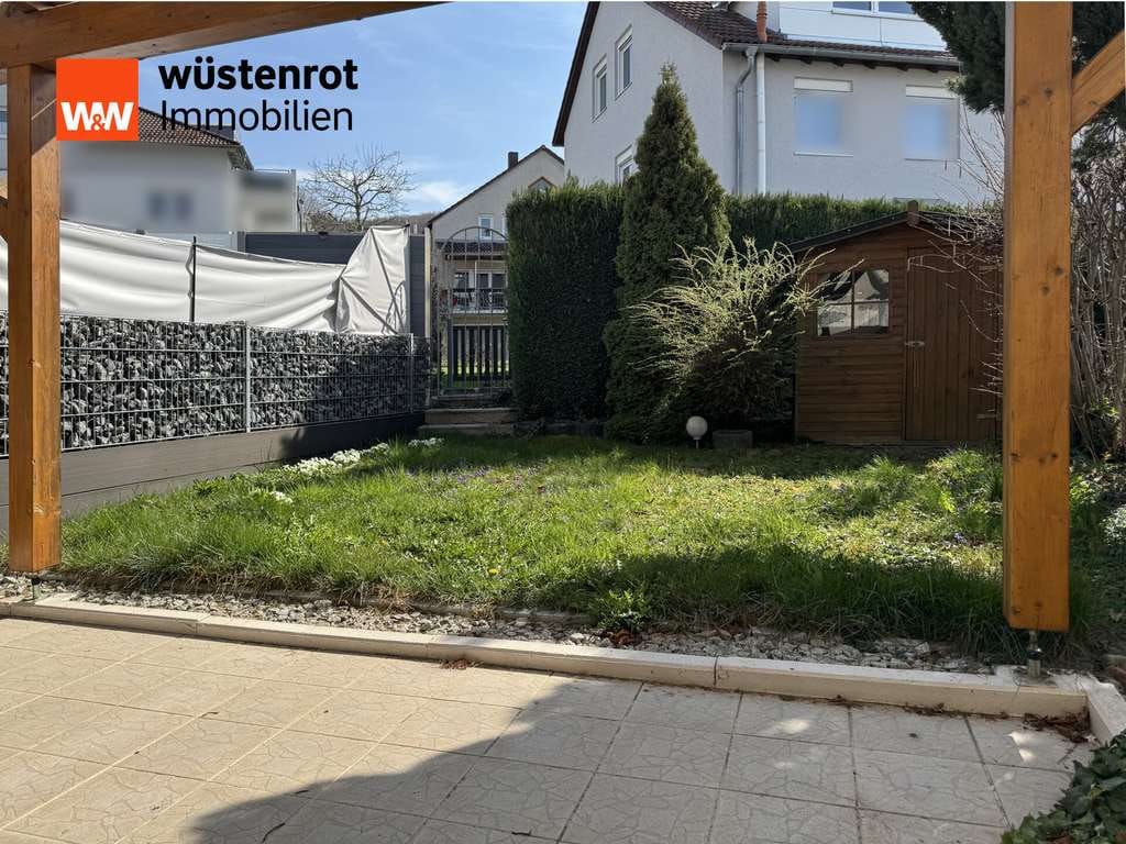 Immobilie in Donzdorf - GEPFLEGTES REIHENHAUS MIT SAUNA, GARTEN & GARAGE IN DONZDORF - Bild 3