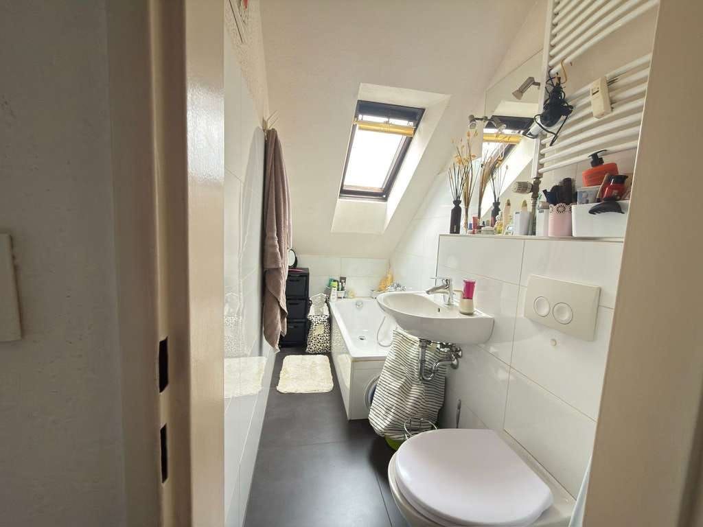Immobilie in Neu-Isenburg - Attraktives Investmentpaket: Drei 2-Zimmer-Wohnungen im Herzen von Neu-Isenburg - Bild 3