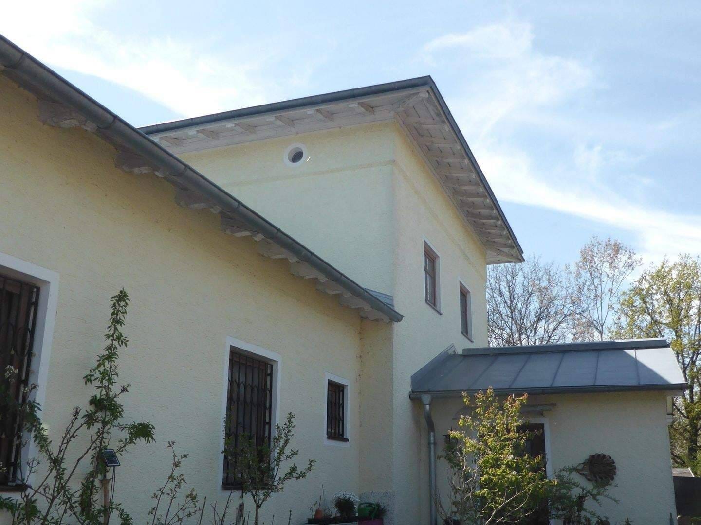 Immobilie in Perach - Rückzugsort in außergewöhnlicher Immobilie mit 2 Wohneinheiten - Bild 1