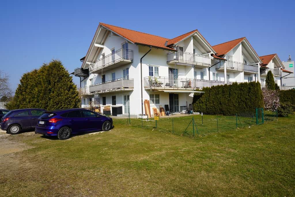 Immobilie in Tannheim - Kapitalanlage - Preisgünstige gut vermietete 3 Zimmer Dachgeschoßwohnung mit großem Balkon - Bild 2