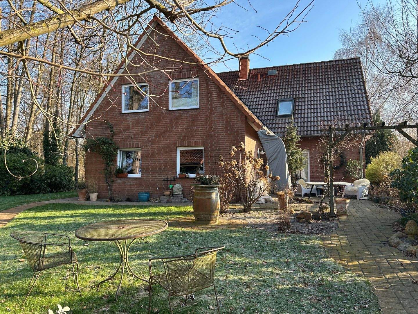 Immobilie in Wienhausen - Perle von Wienhausen: Stilvolles 1 - 2 Familienhaus in erstklassigem Pflegezustand - Bild 0