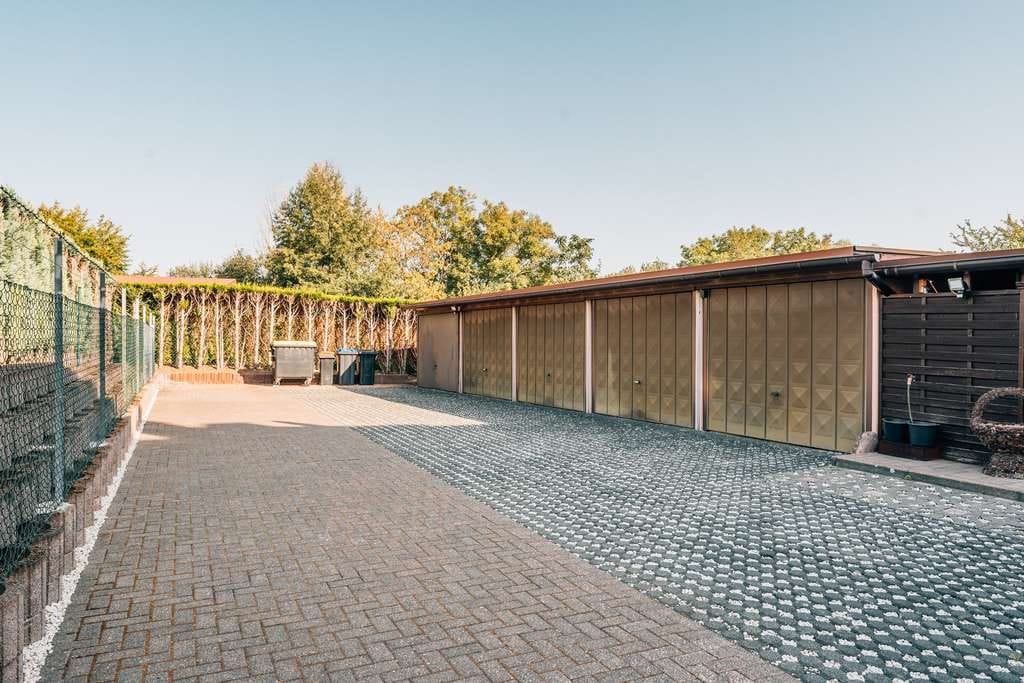 Immobilie in Brühl - Ansprechende Dachgeschosswohnung im beliebten Ortsteil Badorf! - Bild 2
