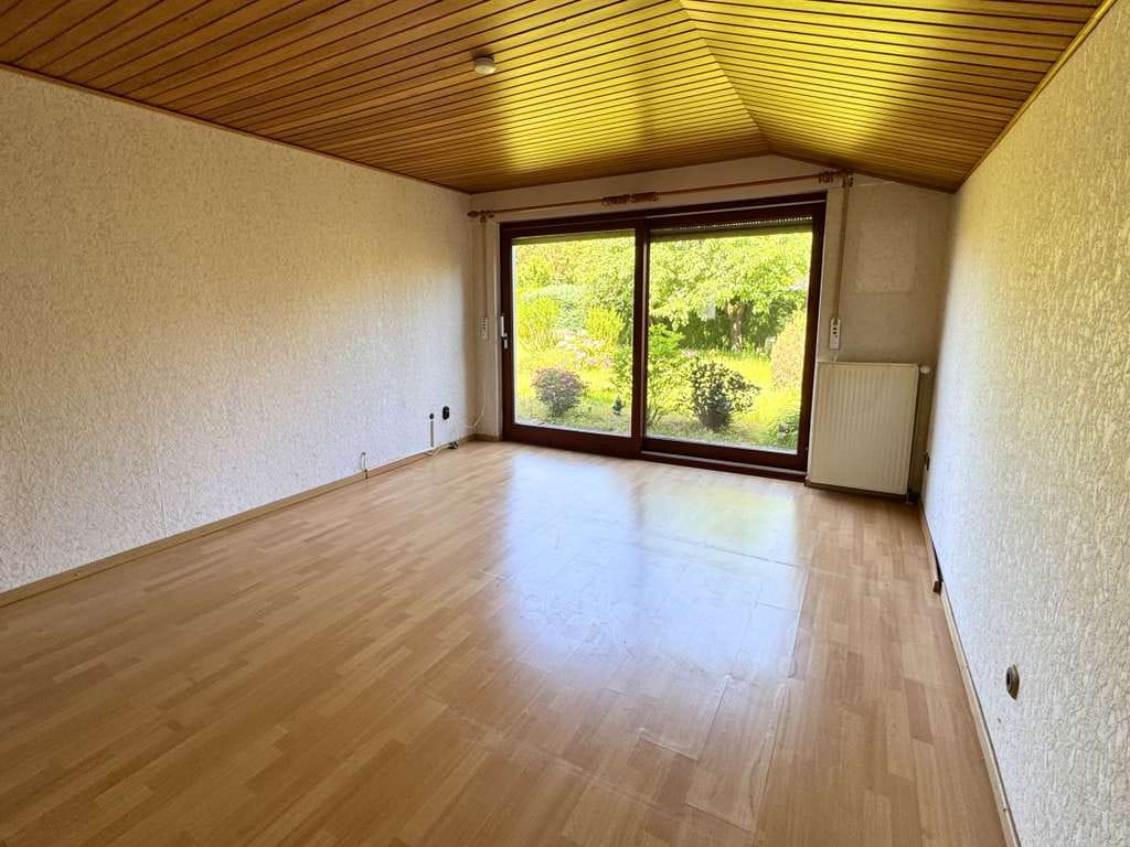Immobilie in Braunschweig - Wohnen mit Bungalow-Charakter: gepflegtes 1 Familienhaus in ruhiger Lage von Braunschweig Dibbesdorf - Bild 4