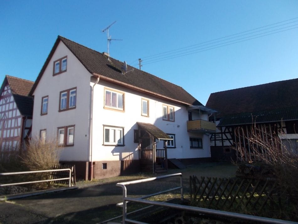 Immobilie in Ortenberg - Klassische Hofreite mit viel Platz in Ortenberg-Usenborn - Bild 1
