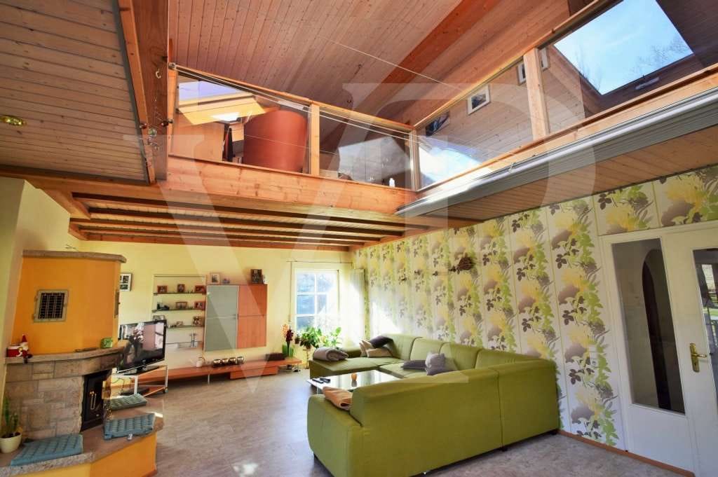 Immobilie in Aurach - Stilvolle Architektenvilla mit großem Grundstück - Bild 1