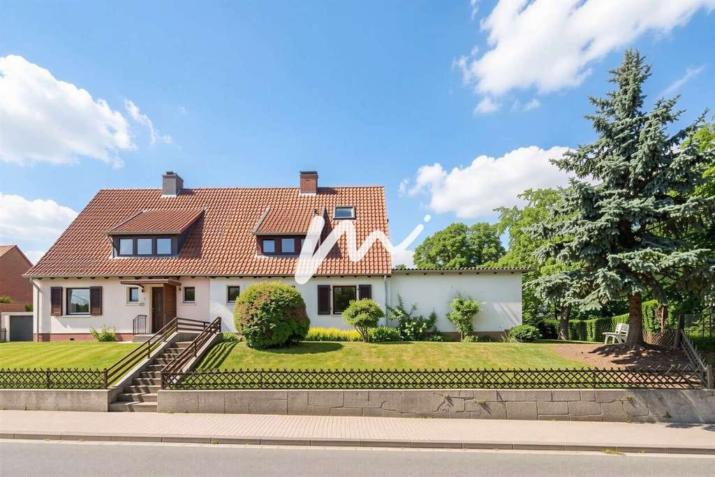 Immobilie in Lauterbach - Familienfreundliches Reihenendhaus mit großem Wohnanbau und vielseitigen Nutzungsmöglichkeiten - Bild 0
