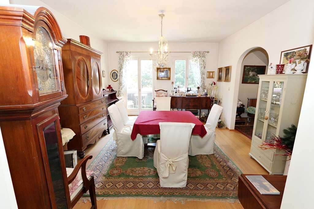 Immobilie in Starnberg - !! RARITÄT am SEE !! idyllisches JUWEL * 4-Zimmer-Dachgeschosstraum * Balkon und Gartennutzung * - Bild 3