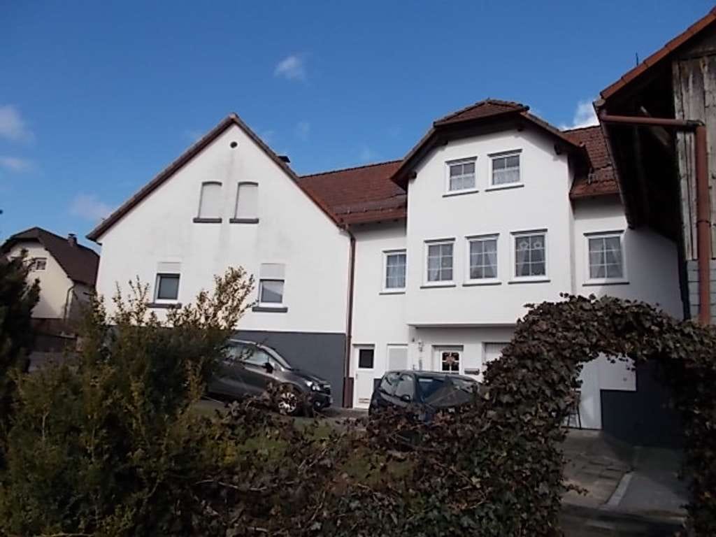 Immobilie in Gedern - Zweifamilienhaus – ideal für Eigennutzer und Kapitalanleger! - Bild 0