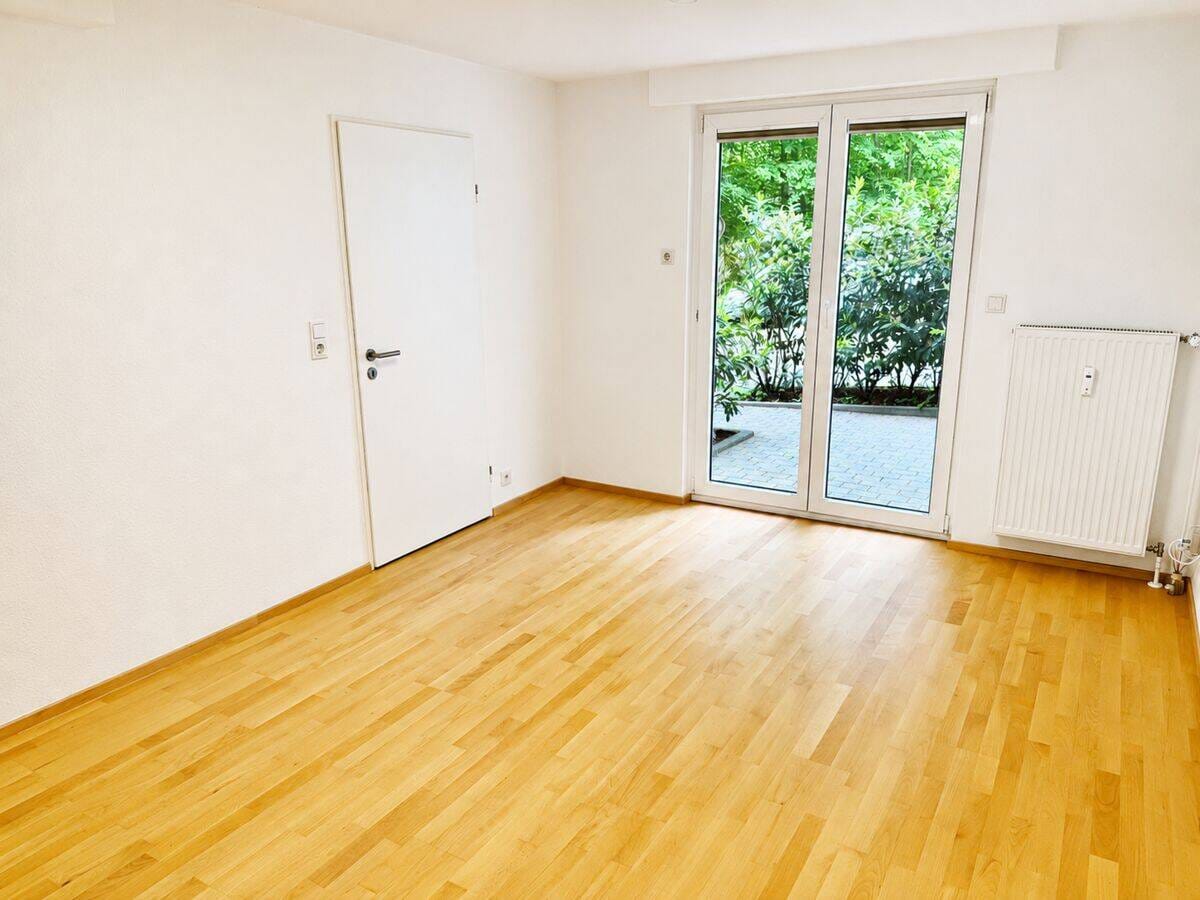 Immobilie in Friedrichsdorf - Moderne Erdgeschoss-Eigentumswohnung mit Einbauküche - Bild 4