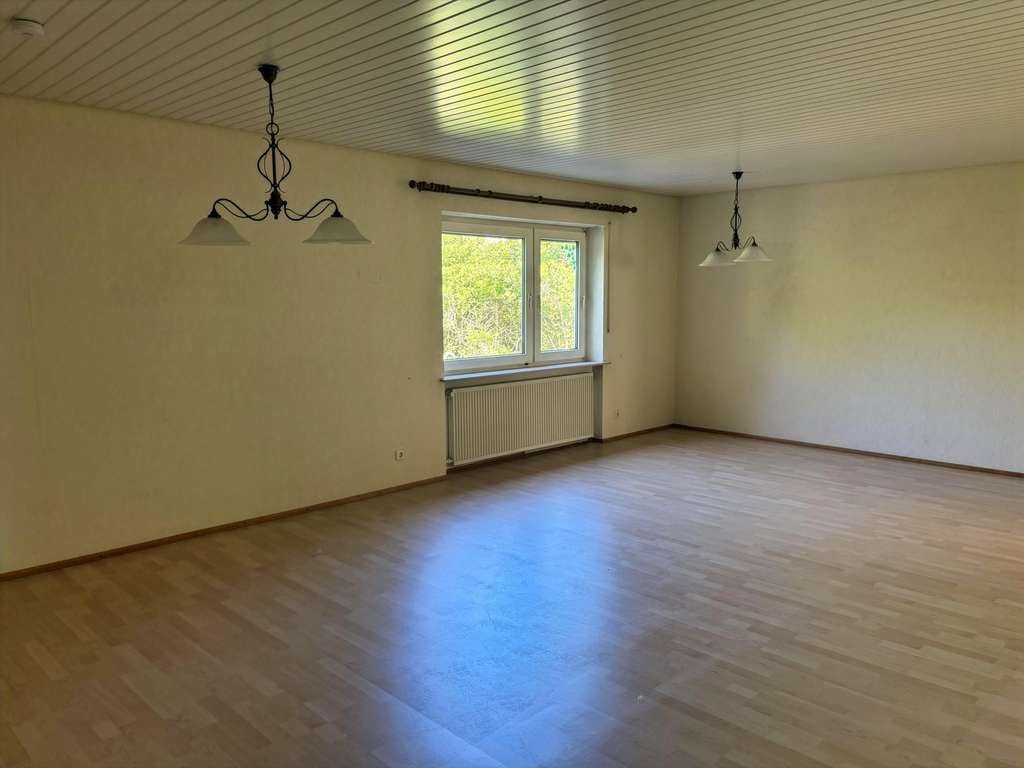 Immobilie in Bellheim - Viel Platz zum Leben - Großes Haus mit weitläufigem Garten - Bild 4