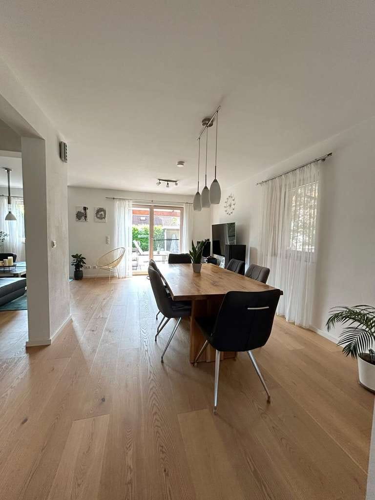Immobilie in Sauerlach - Moderne Doppelhaushälfte mit Top-Ausstattung in Sauerlach - Ihr neues Zuhause wartet! - Bild 1