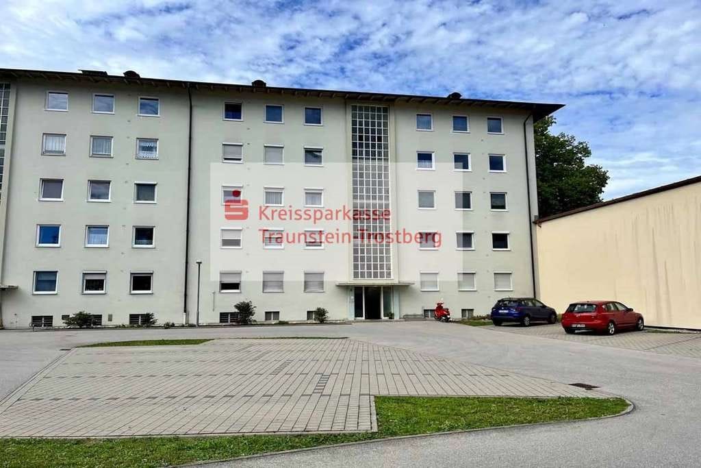 Immobilie in Trostberg - hell und freundlich: 2-Zimmer Wohnung in Trostberg - Bild 0