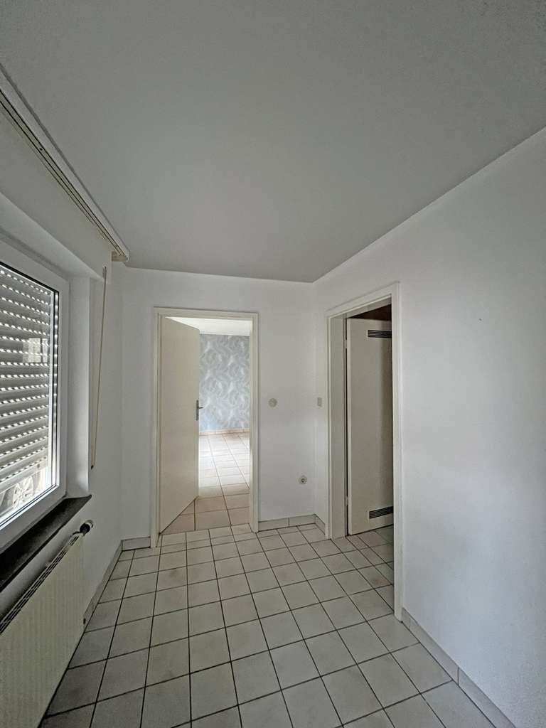 Immobilie in Sippersfeld - POCHERT IMMOBILIEN - Idyllisches Anwesen in Sippersfeld: 2 Wohnhäuser mit Scheune und Grünland  - Bild 3