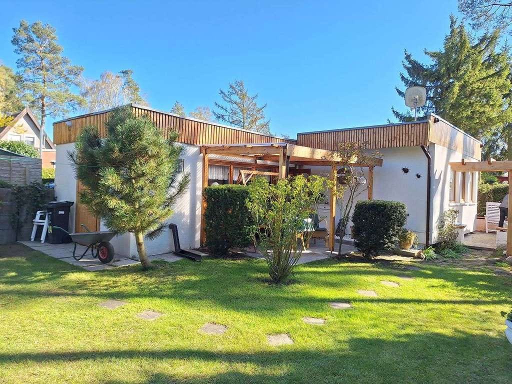 Immobilie in Sundhagen - 100 m zum Strand - voll möbliertes Ferienhaus in Stahlbrode - Bild 0