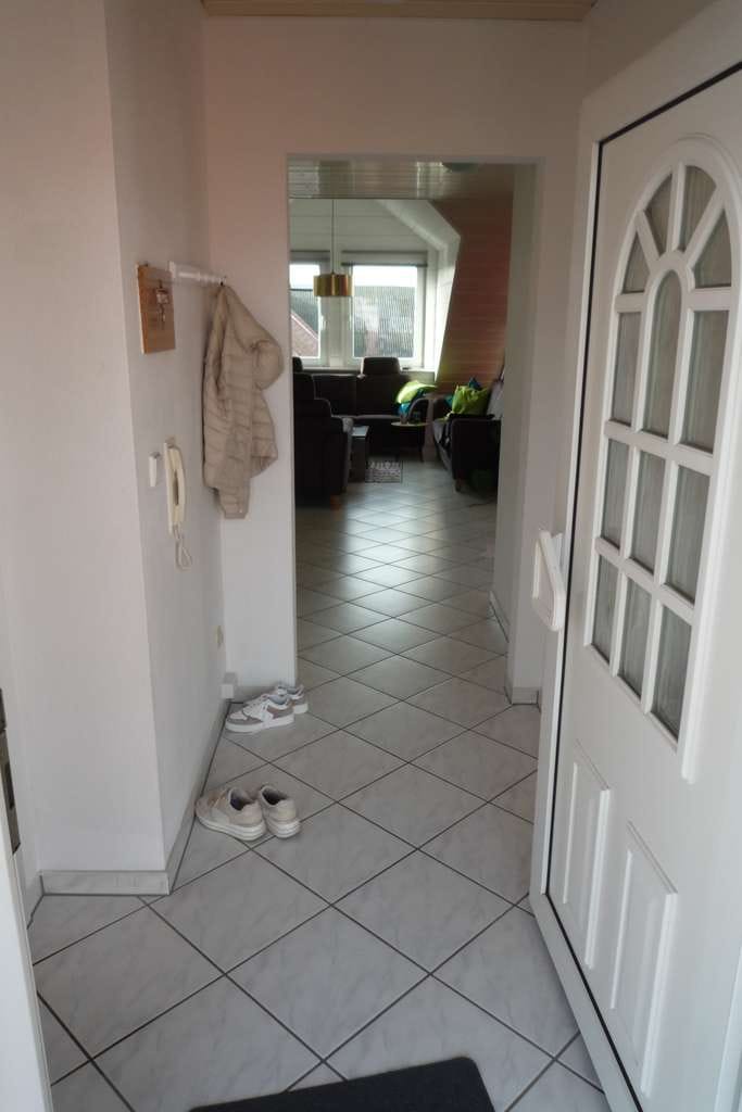 Immobilie in Büttelborn - Worfelden! **Vermietete gepflegte 3 Zimmer-Eigentumswohnung im Dachgeschoss mit schöner Loggia** - Bild 3