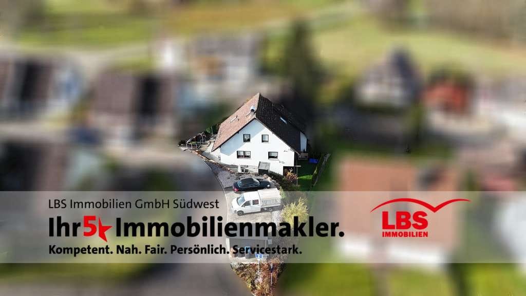 Immobilie in Seewald - Charmantes Ein-/Zweifamilienhaus mit Balkon, Terrasse und Sauna in idyllischer Umgebung. - Bild 0