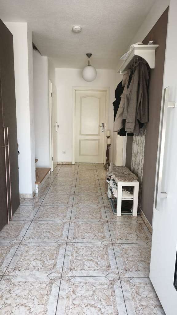 Immobilie in Dasing - Provisionsfrei! Energieeffiziente und gepflegte DHH inkl. Sauna, Kamin, Bodenheizung - Bild 3
