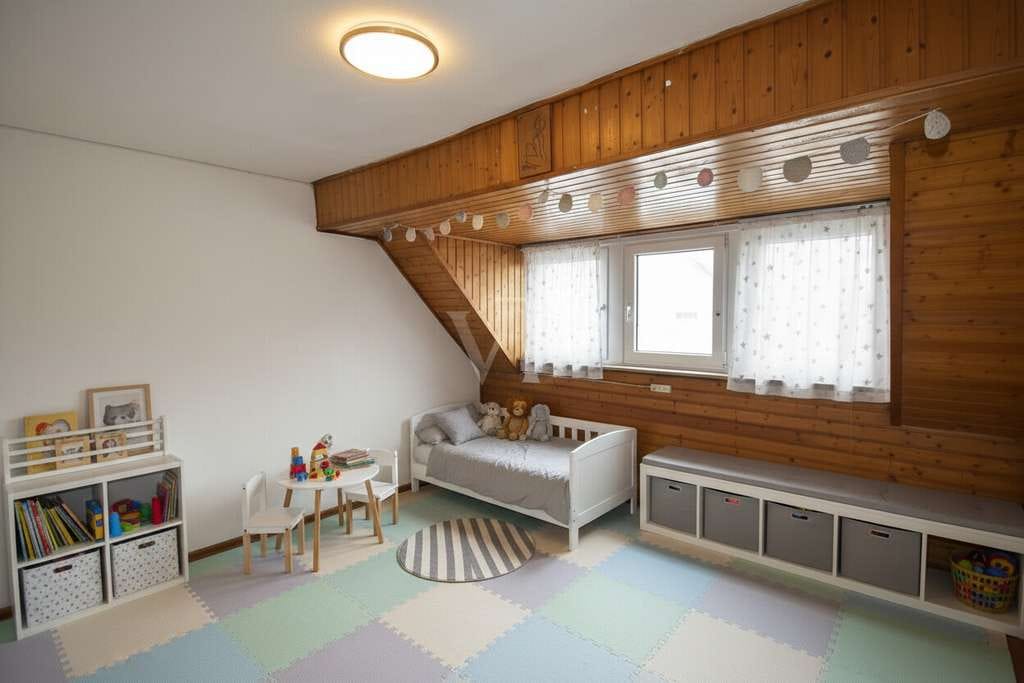 Immobilie in Gunzenhausen - Sanierungsbedürftiges Einfamilienhaus - Bild 1