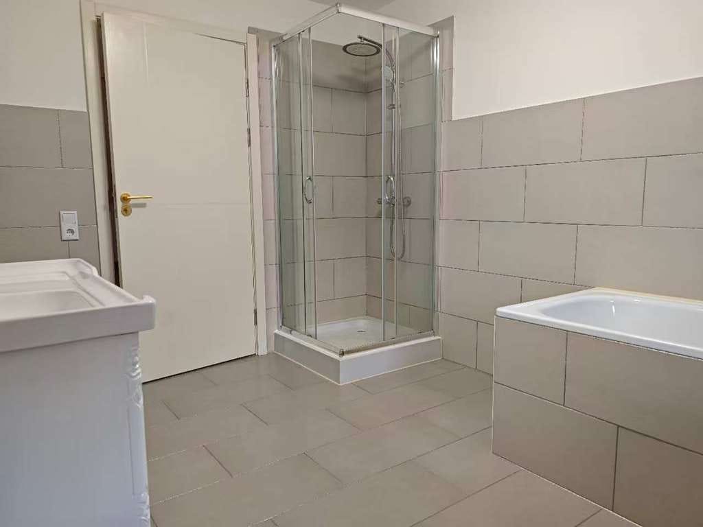 Immobilie in Kusel - Sanierte Doppelhaushälfte in Kusel mit Einbauküche - Bild 3