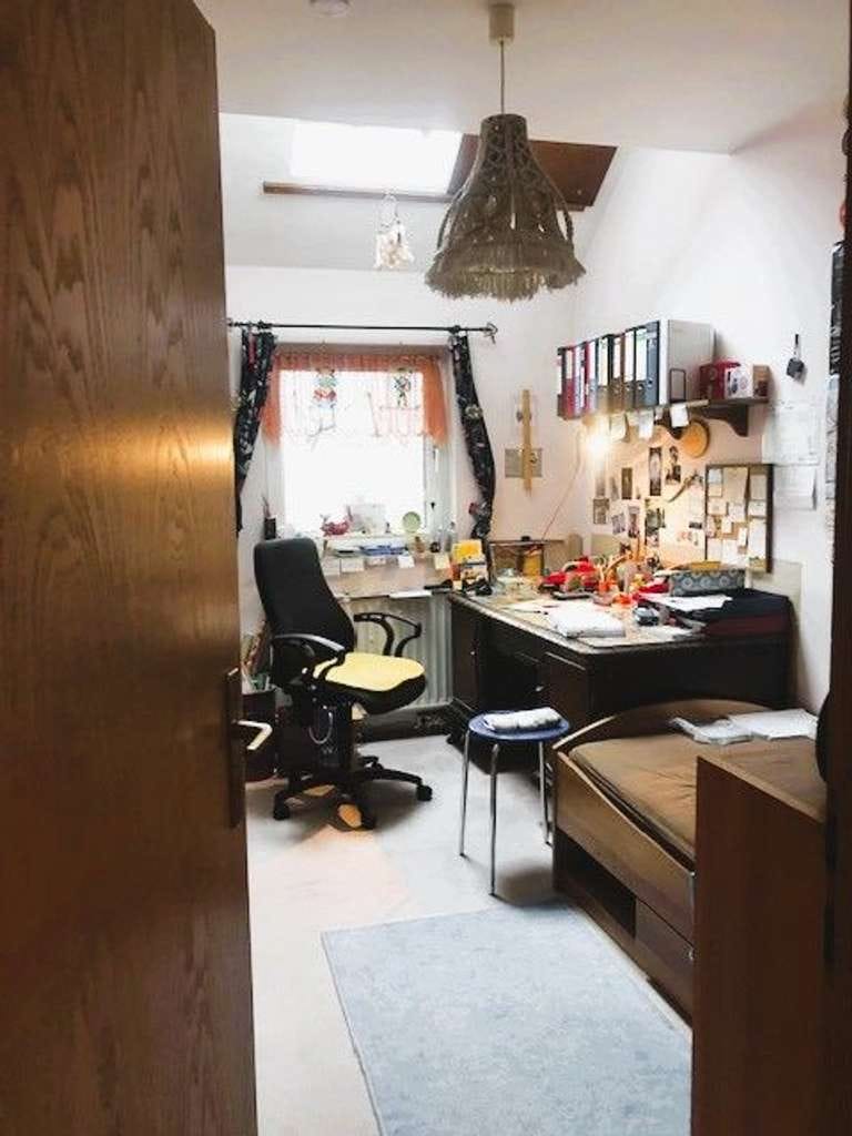 Immobilie in Burgthann - Attraktive 4-Zimmer-Wohnung mit Loggia und 2 Tiefgaragenstellplätzen in Burgthann - Bild 4