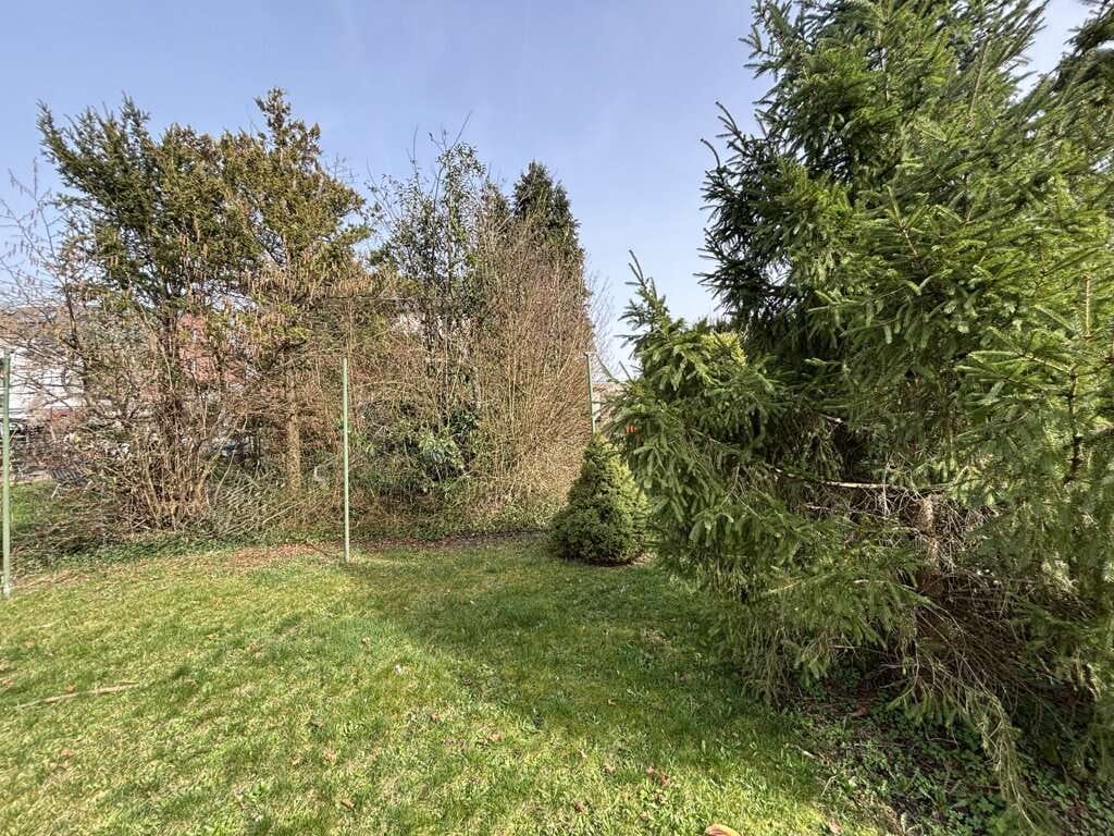 Immobilie in Würselen - Modernisierungsbedürftiges Einfamilienhaus mit Garage und Sonnengrundstück im Herzen von Bardenberg - Bild 1