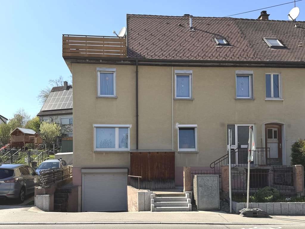 Immobilie in Sigmaringen - Zentral gelegenes Zweifamilienhaus mit Garten in Sigmaringen - Bild 0