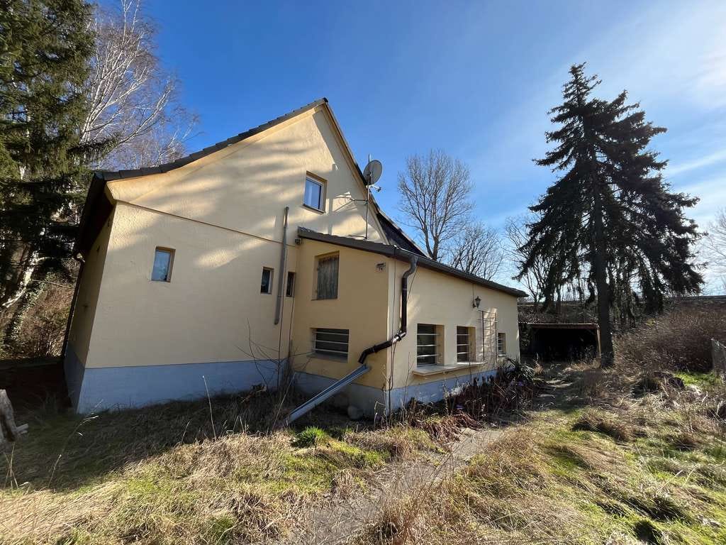 Immobilie in Hoppegarten - Einfamilienhaus mit großem Keller in S-Bahn Nähe mit viel Potenzial - Bild 1
