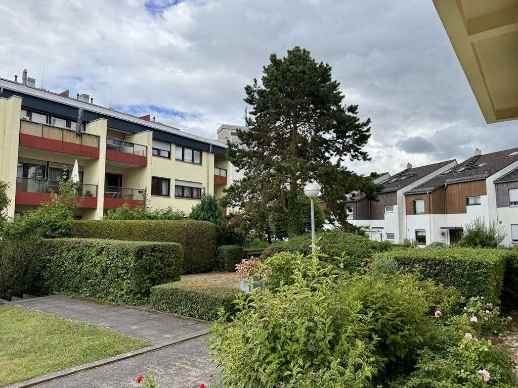 Immobilie in Friedrichsdorf - Gemütliche Maisonette-Wohnung mit Loggia und Blick ins Grüne - Bild 0