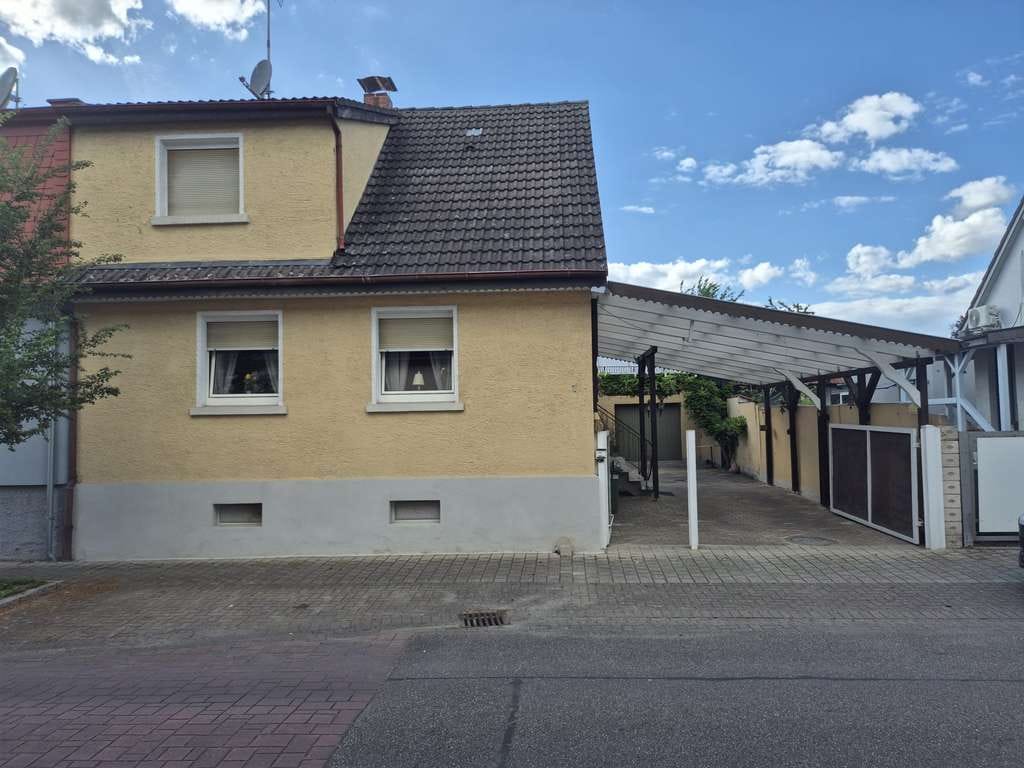 Immobilie in Forst - Viel Platz für den Alltag in diesem Doppelhaus in Forst - Bild 0