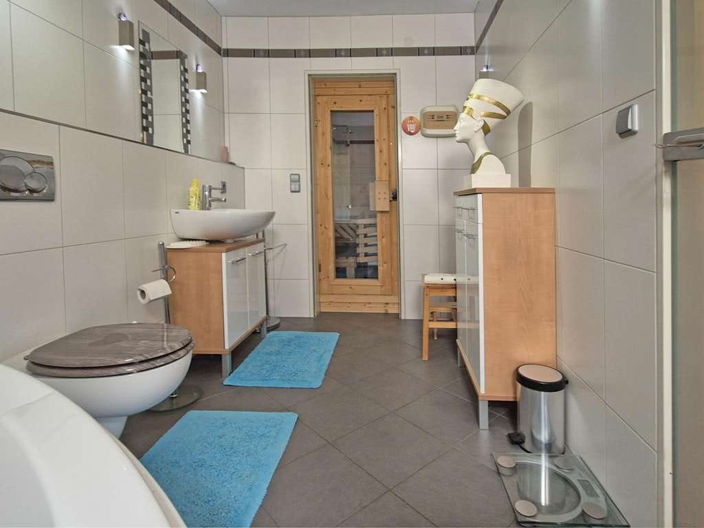 Immobilie in Oberstaufen - Sonnenbalkon, Sauna, TOP Lage, TG Stellplatz - frei - OHNE Provision - Bild 3