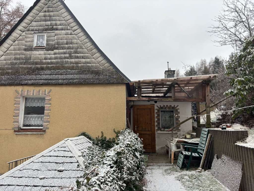 Immobilie in Augustusburg - Kleines Haus zum Um-und Ausbau - Bild 2