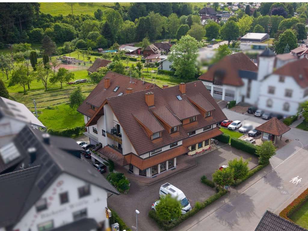 Immobilie in Simonswald - Großzügige Maisonettewohnung mit Balkon in schöner Lage von Simonswald - Bild 0