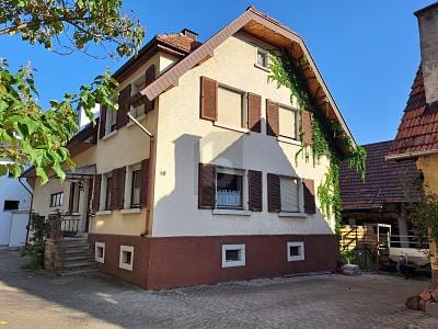 Immobilie in Lauf - 7 ZIMMER, KAMIN & KOCHINSEL IM ORTSKERN - Bild 0