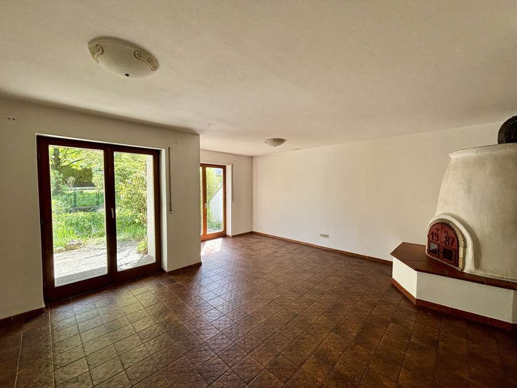 Immobilie in Schwabhausen - Familien-Reihenhaus mit Platz, Potential und Top-Lage - Bild 2