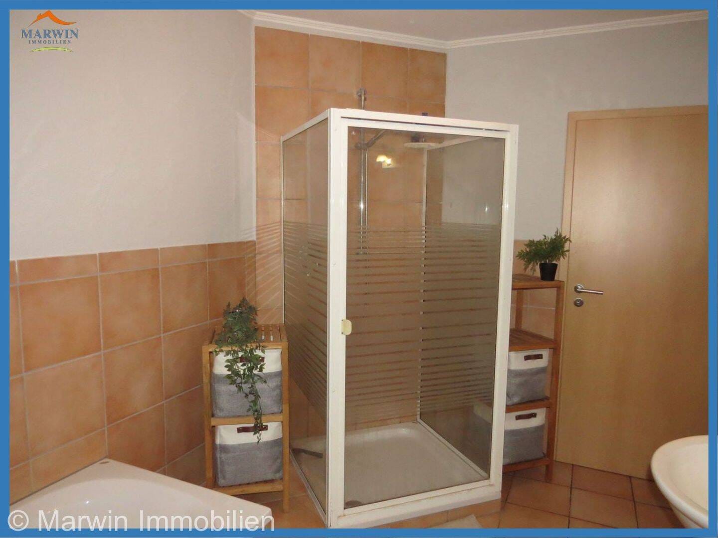 Immobilie in Bitburg - ETW im Dachgeschoss mit Keller, PV-Anlage und Garage - Bild 4
