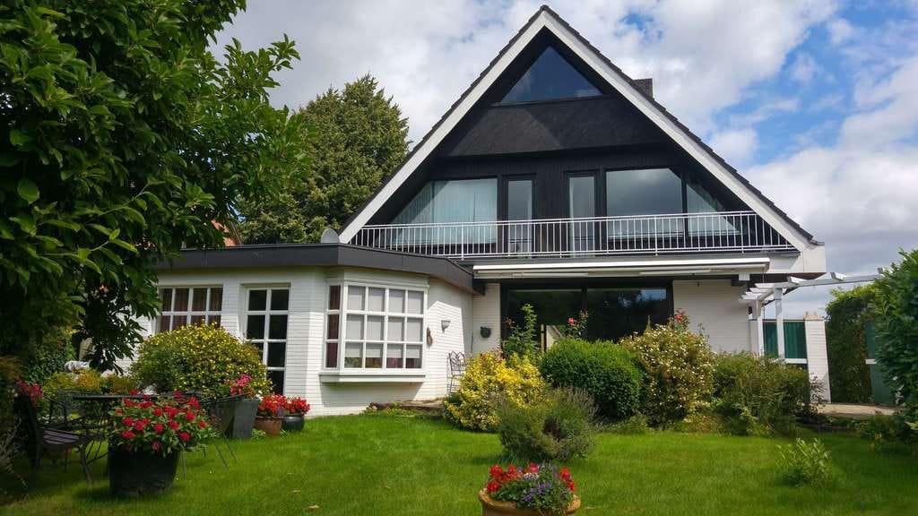 Immobilie in Ratzeburg - Ein Zuhause zum Ankommen und Wohlfühlen mit separater Einliegerwohnung - Bild 3