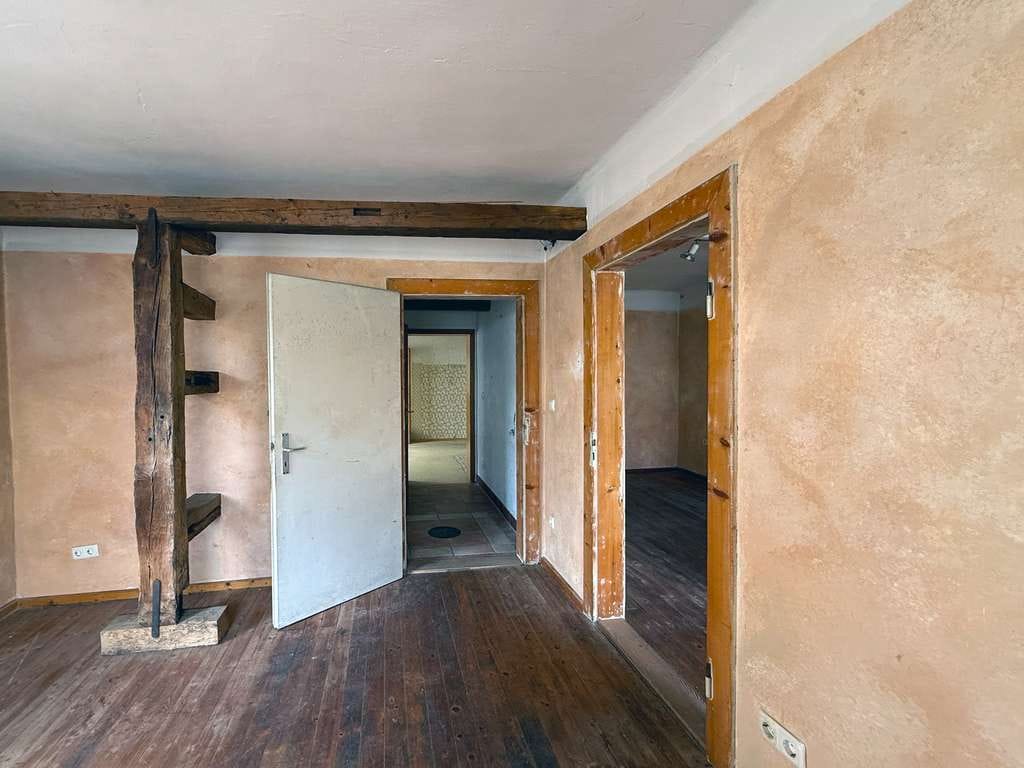Immobilie in Hördt - 1-2 Familienhaus mit Ausbaupotenzial, Werkstatt und Garage - Bild 5