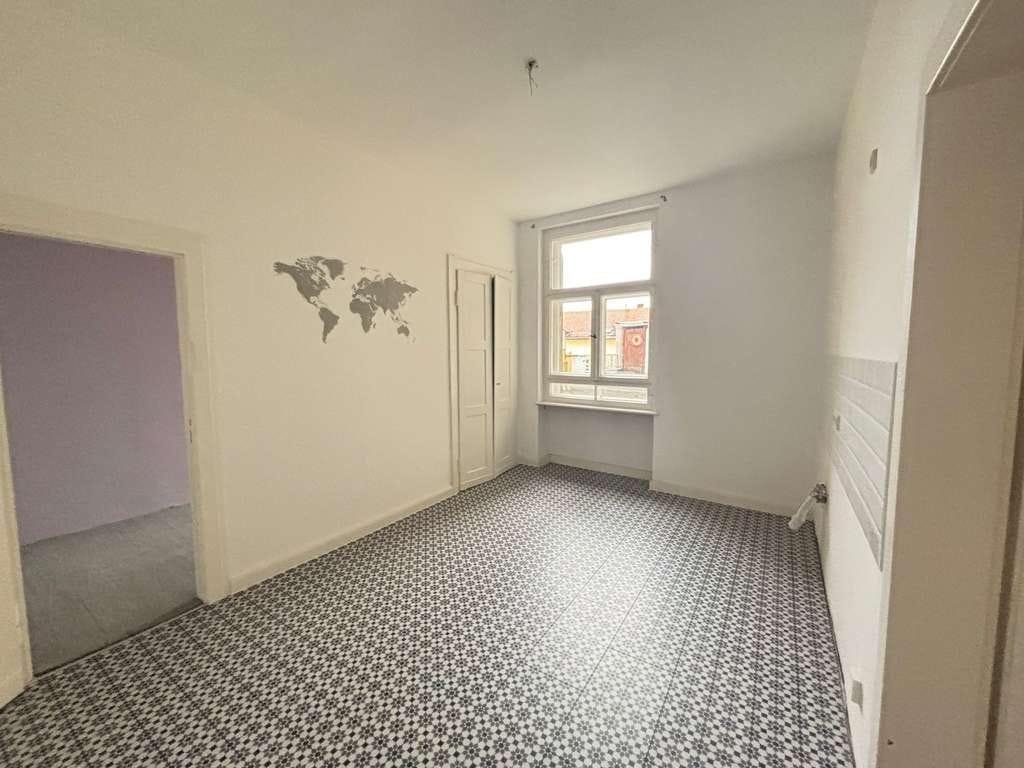 Immobilie in Bertsdorf-Hörnitz - Sonnige, zentrale 4-Raum-Altstadtwohnung mit Echtholzdielen! Provisionsfrei! - Bild 2