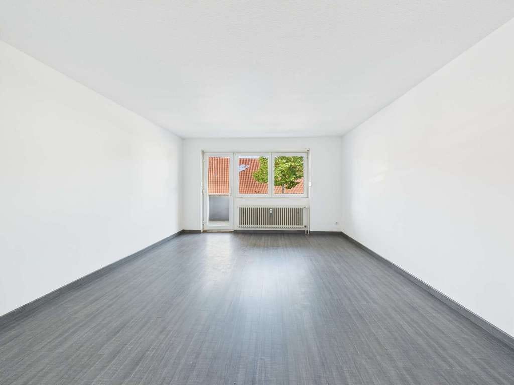 Immobilie in Hohberg - Ideal für Eigennutzer oder Kapitalanleger: 4 Zimmer Wohnung mit flexibler Raumgestaltung in Hohberg! - Bild 0