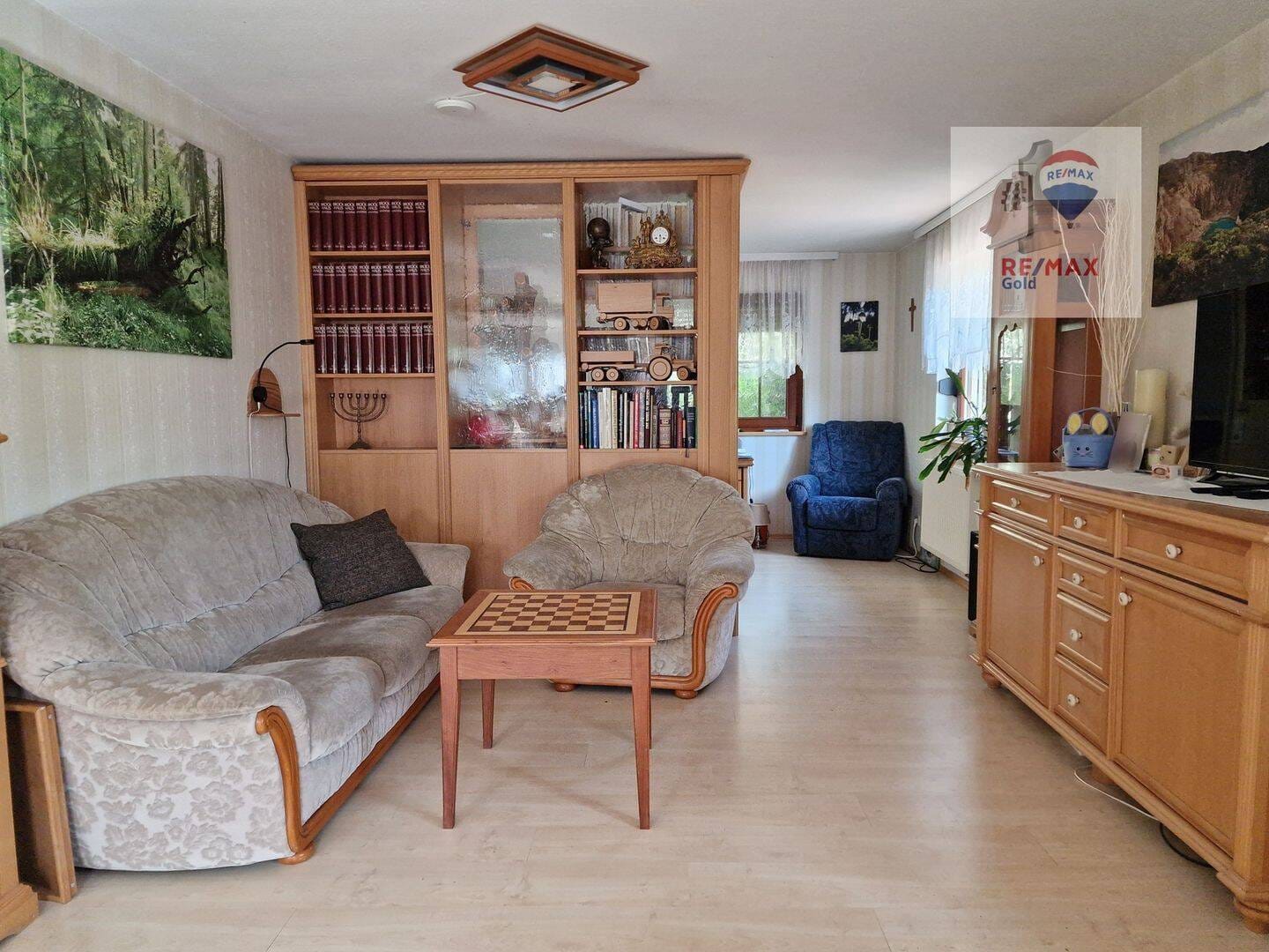 Immobilie in Untermünkheim - Einfamilienhaus mit XXL-Werkstatt - ein Paradies für Hobbyhandwerker - Bild 3