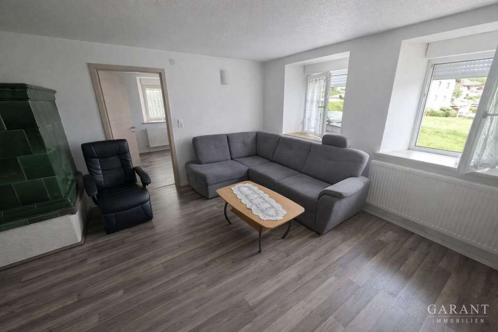 Immobilie in Herrischried - Traditionelles Einfamilienhaus mit zeitlosem Charme und attraktivem Entwicklungspotenzial! - Bild 3