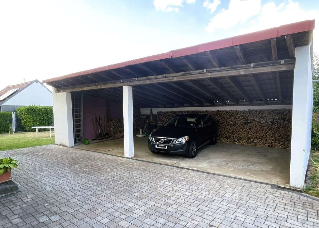 Immobilie in Niddatal - VON PRIVAT Großzügiges lichtdurchflutetes Ein-| Zweifamilienhaus mit Kamin, Keller, Garten u. Garage - Bild 2