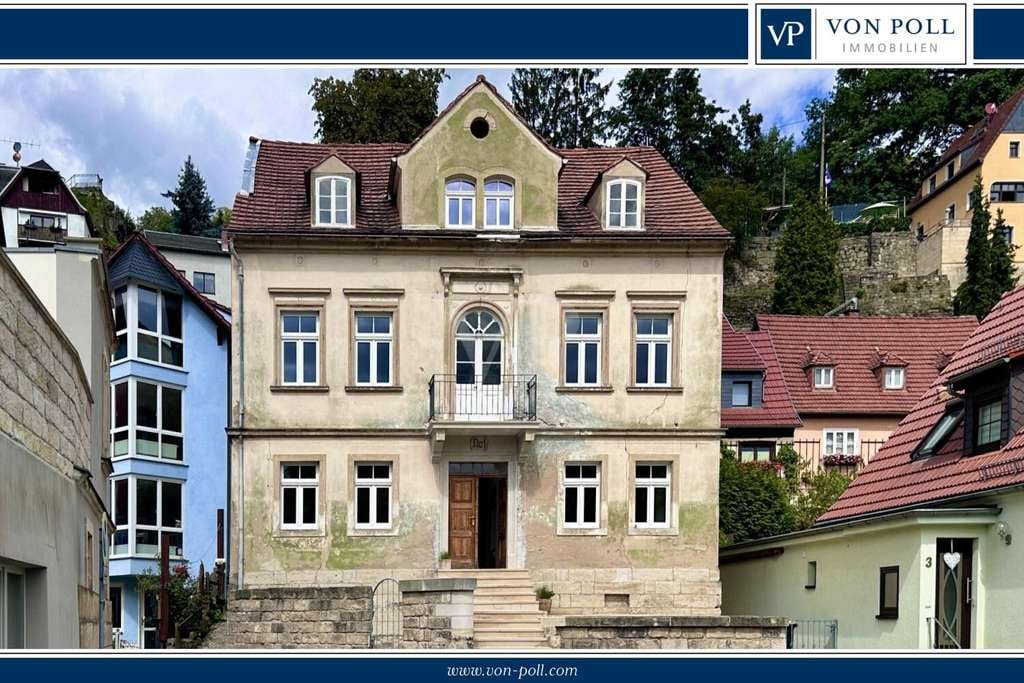 Immobilie in Wehlen - Außergewöhnliche Villa mit historischem Flair – Sanierungsbedürftiges Einfamilienhaus aus dem Jahr 1 - Bild 0