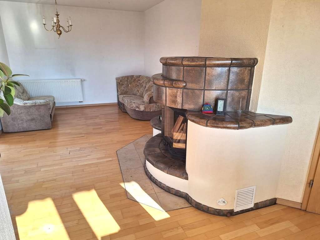 Immobilie in Plaue -  Einfamilienhaus von zeitloser Eleganz und einem tollen Blick in die Natur!! - Bild 2
