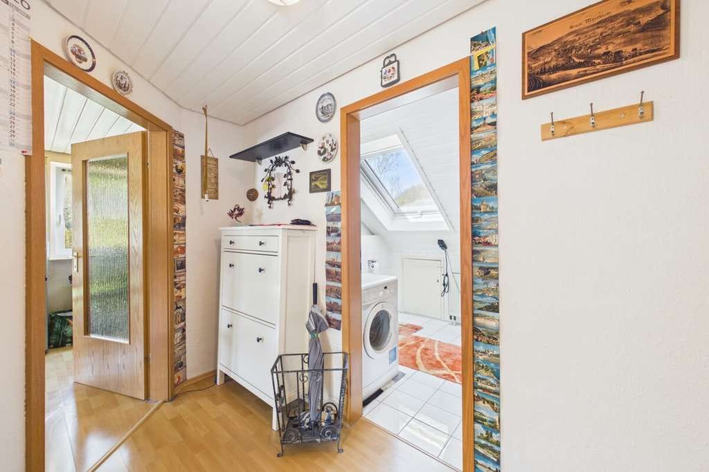 Immobilie in Murrhardt - Helle 2-Zimmer-Wohnung in ruhiger Lage mit Balkon und Garage in Murrhardt - Bild 1