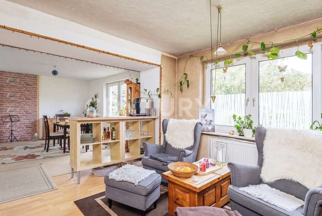 Immobilie in Schwaan - Vollunterkellertes Einfamilienhaus mit Kamin und Carport - Bild 4