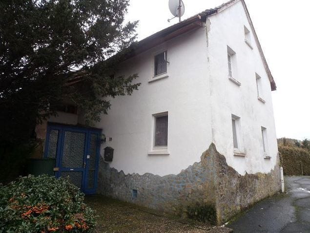 Immobilie in Eiterfeld - Freistehendes,unsaniertes Einfamilienhaus mit Entwicklungspotenzial und großem Grundstück!! - Bild 3