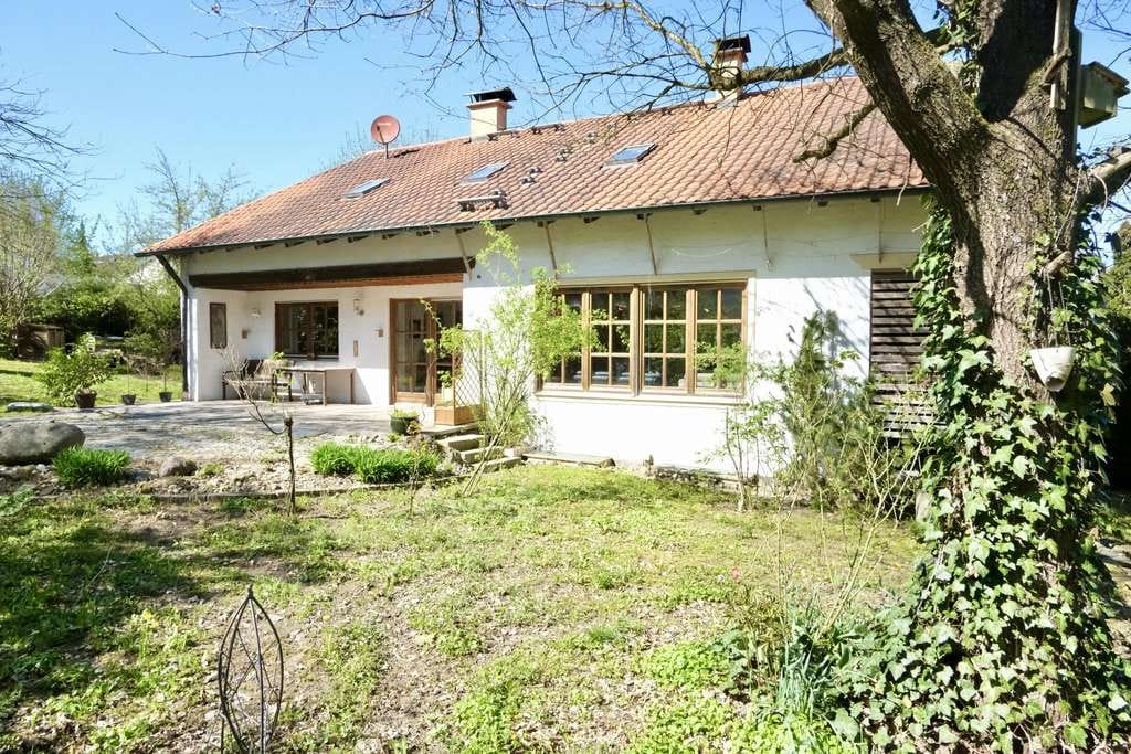 Immobilie in Kaisheim - Ein Haus mit Charakter und großem Entwicklungspotenzial in Kaisheim - Bild 4